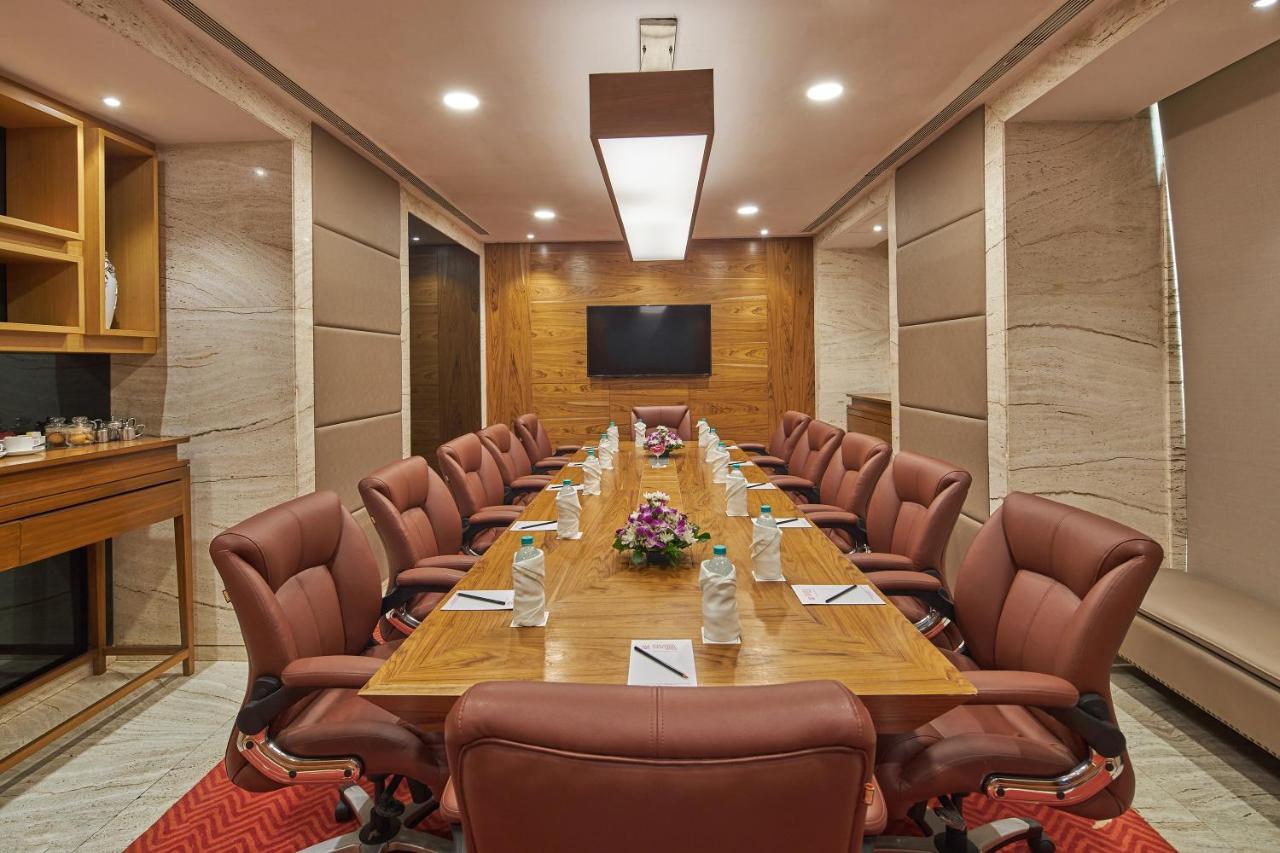 Royal Orchid Central Grazia, Navi Mumbai Eksteriør bilde