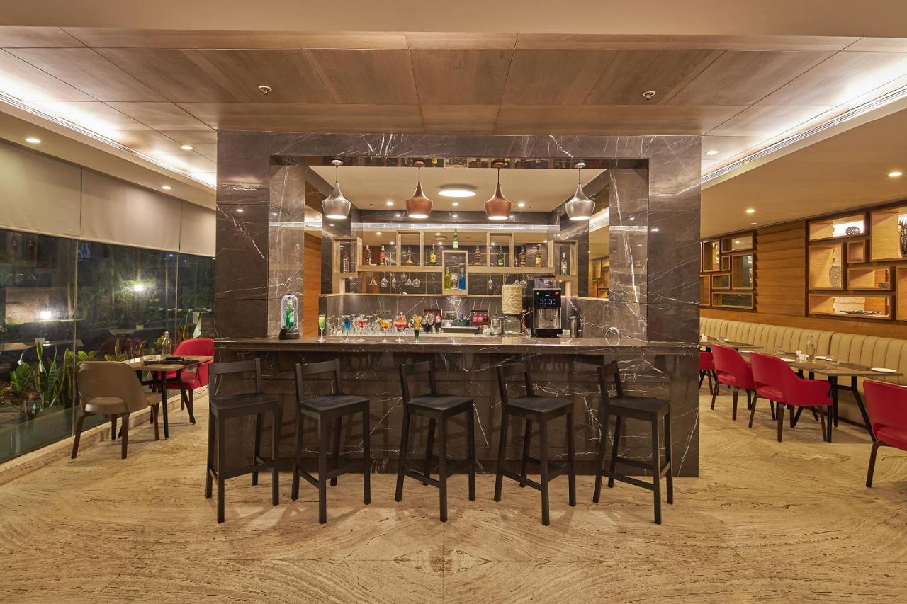 Royal Orchid Central Grazia, Navi Mumbai Eksteriør bilde