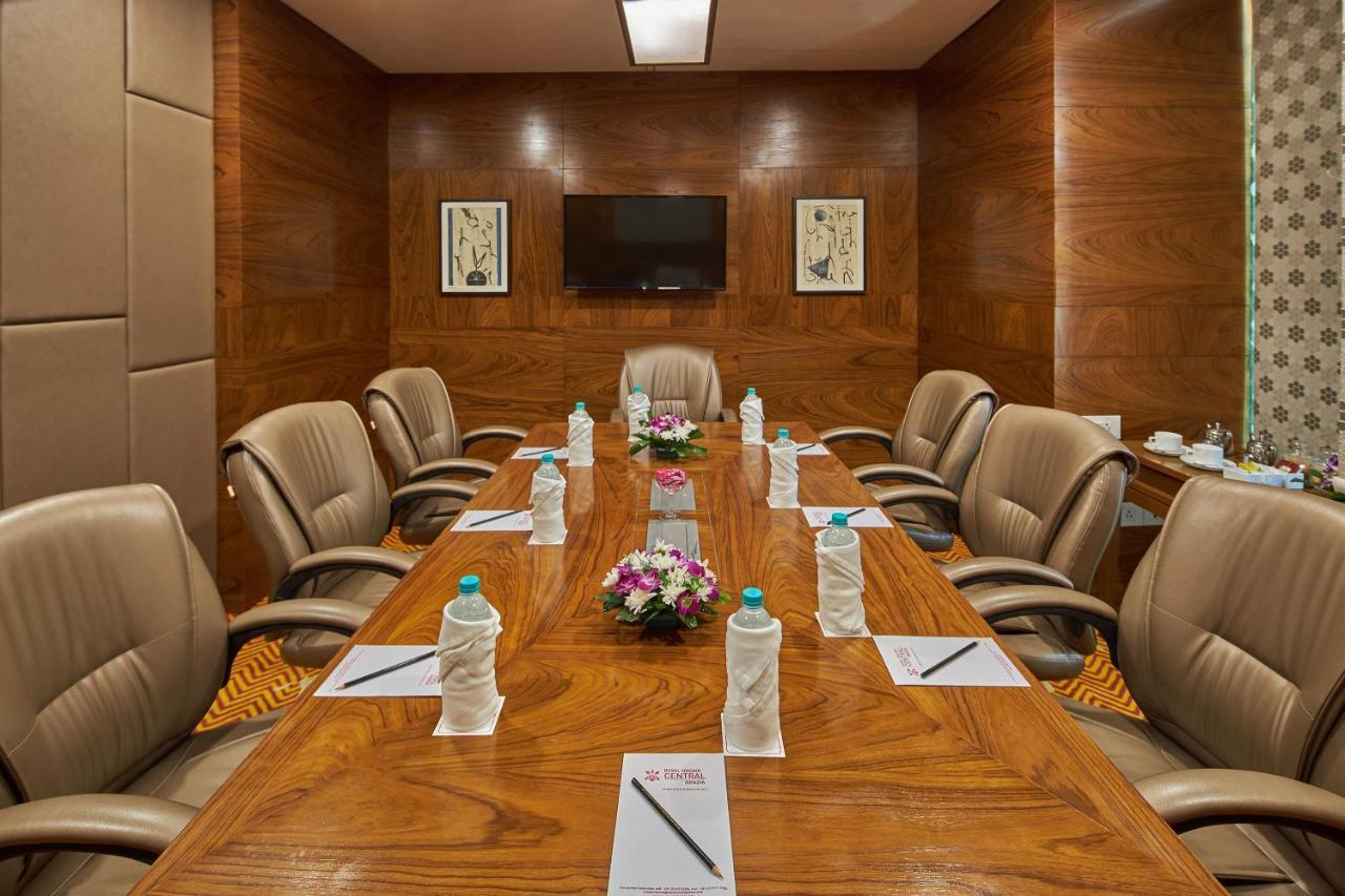Royal Orchid Central Grazia, Navi Mumbai Eksteriør bilde