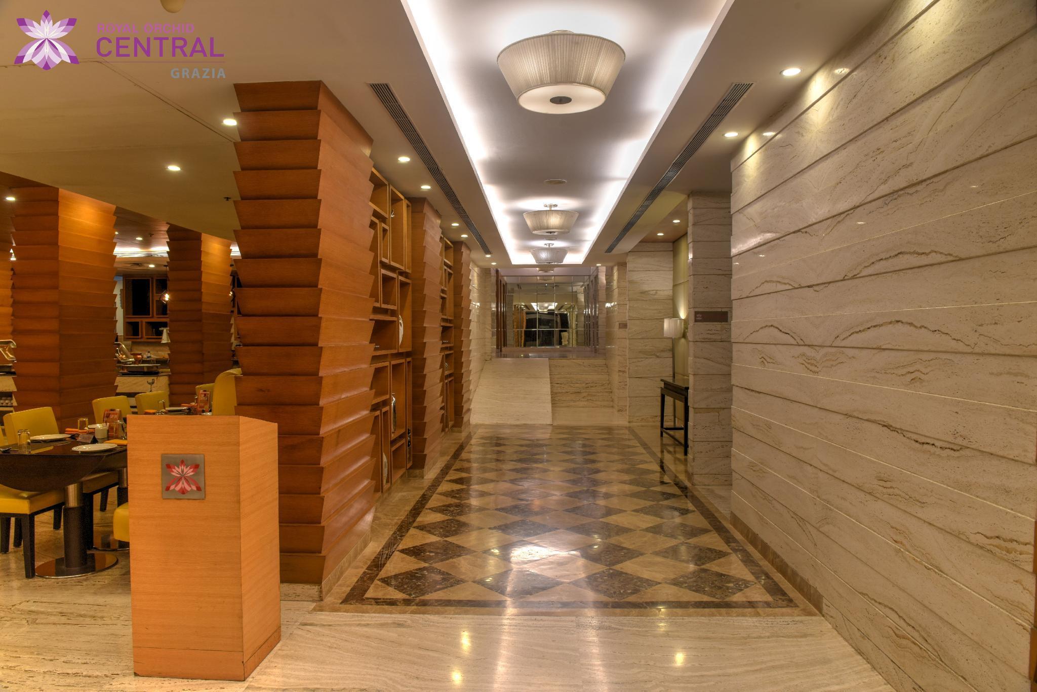 Royal Orchid Central Grazia, Navi Mumbai Eksteriør bilde