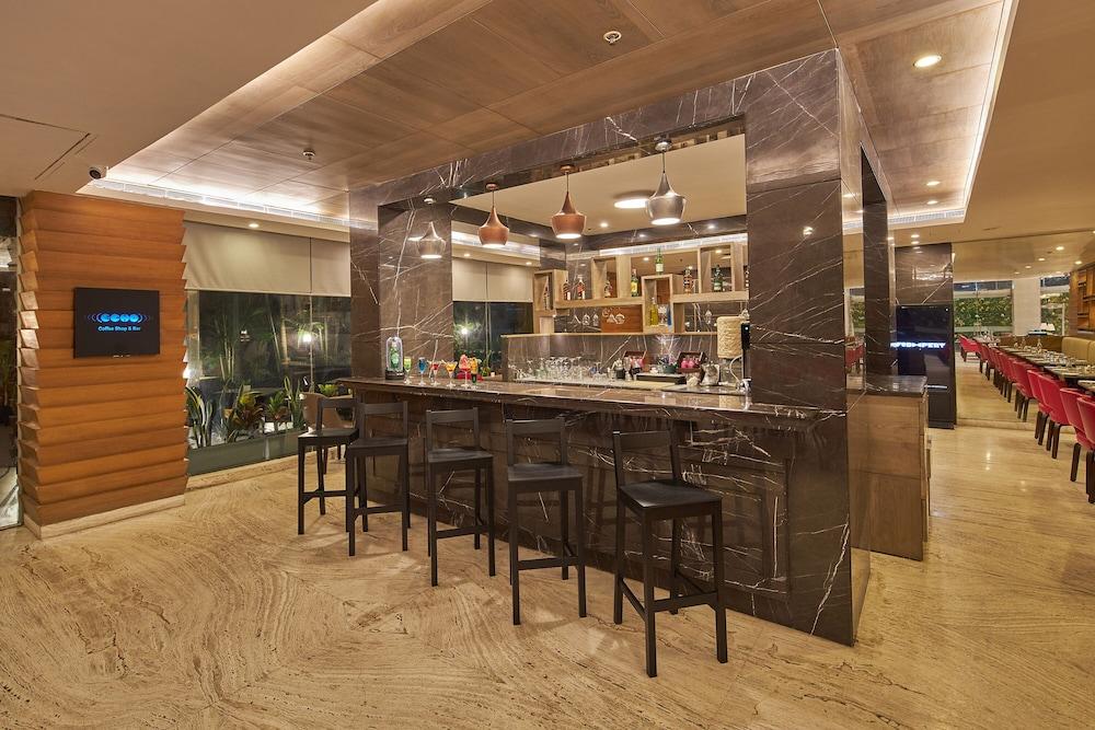 Royal Orchid Central Grazia, Navi Mumbai Eksteriør bilde